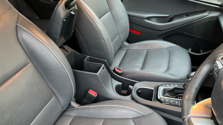 Hyundai IONIQ 1.6 GDi Hybrid Premium SE 5dr DCT Hybrid Hatchback